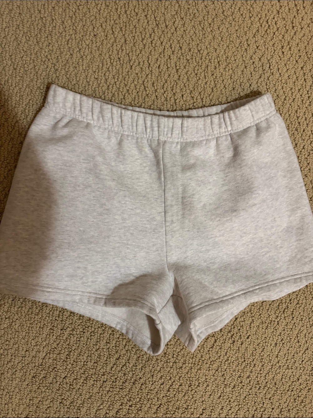 TNA cozy fleece short